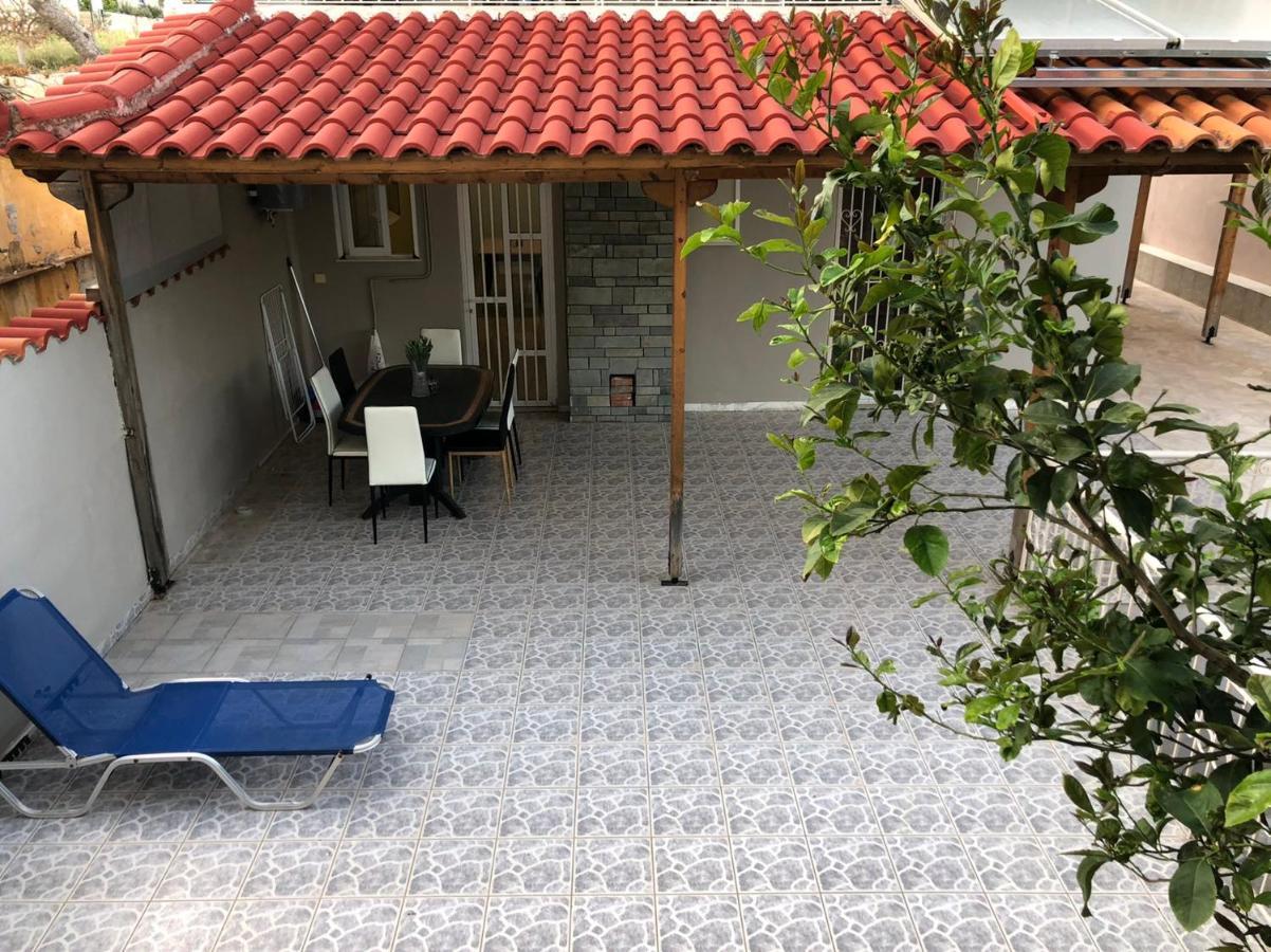 La Vita Apartments-Near Airport & Sea Артеміда Екстер'єр фото