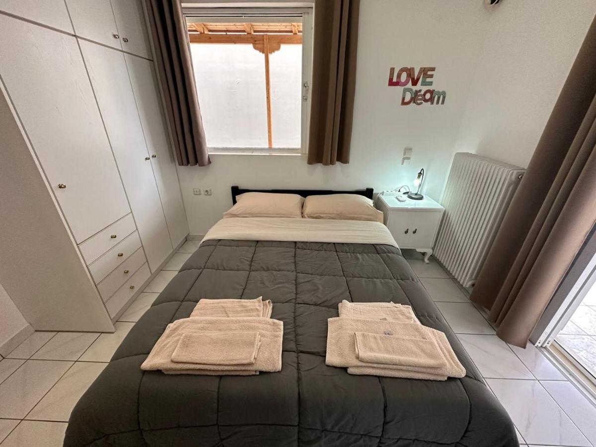 La Vita Apartments-Near Airport & Sea Артеміда Екстер'єр фото