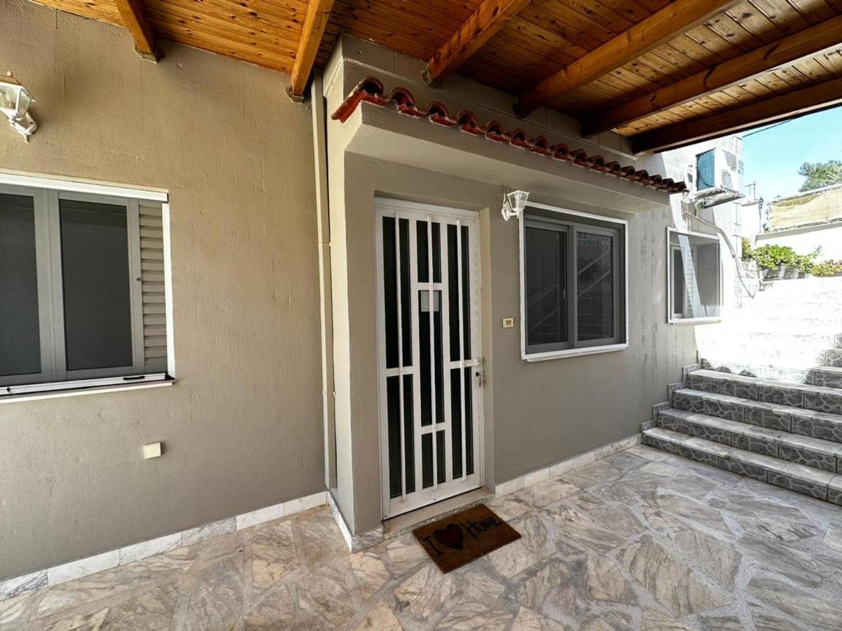La Vita Apartments-Near Airport & Sea Артеміда Екстер'єр фото